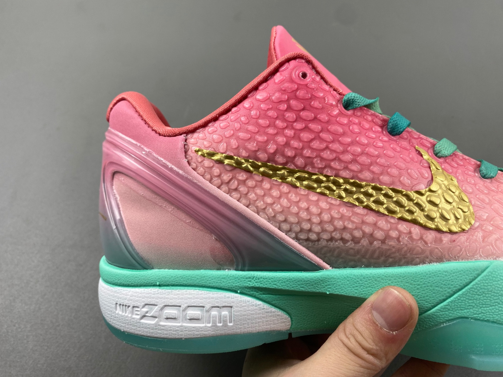 Zoom Kobe 6 CM2190-201