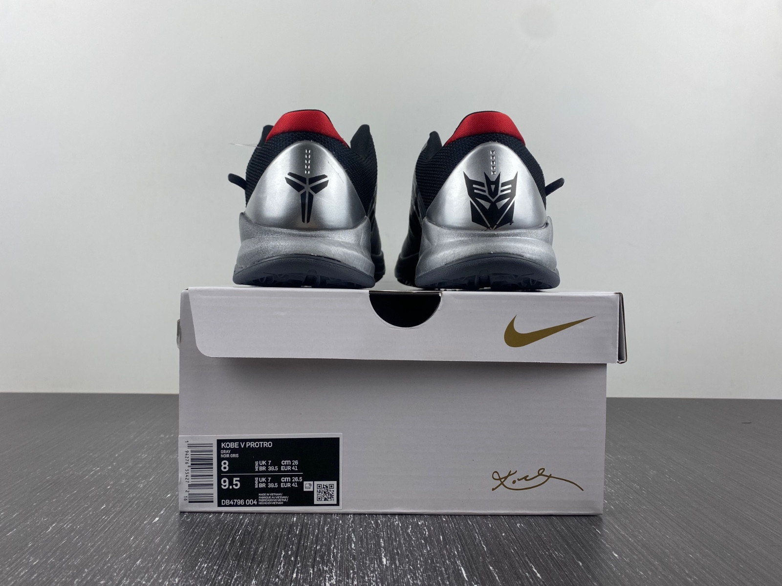 Kobe 5  DB4796-004