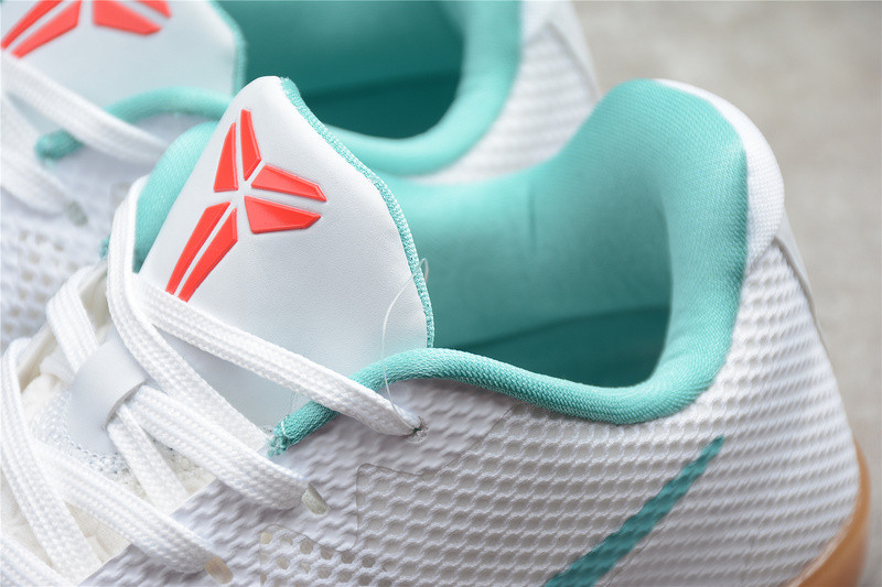 Nike Kobe 11 EM Low Summer Pack 836183-103