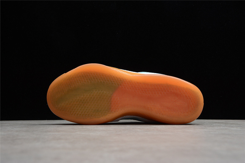 Nike Kobe 11 EM Low Summer Pack 836183-103