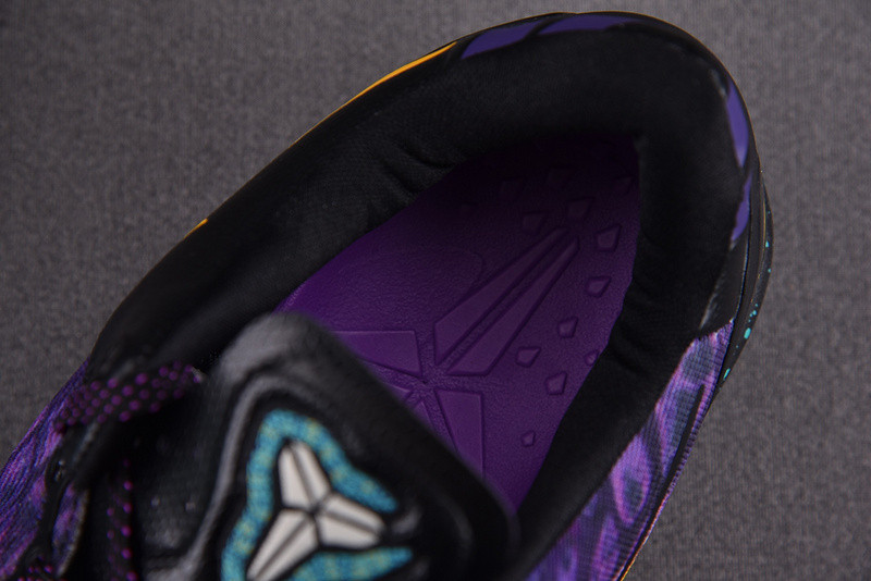 Nike Kobe 8 Easter 555035-302