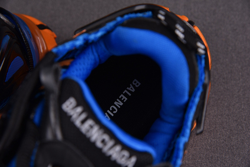 Ba*len*cia*ga runner 677402 w2rb1 1120