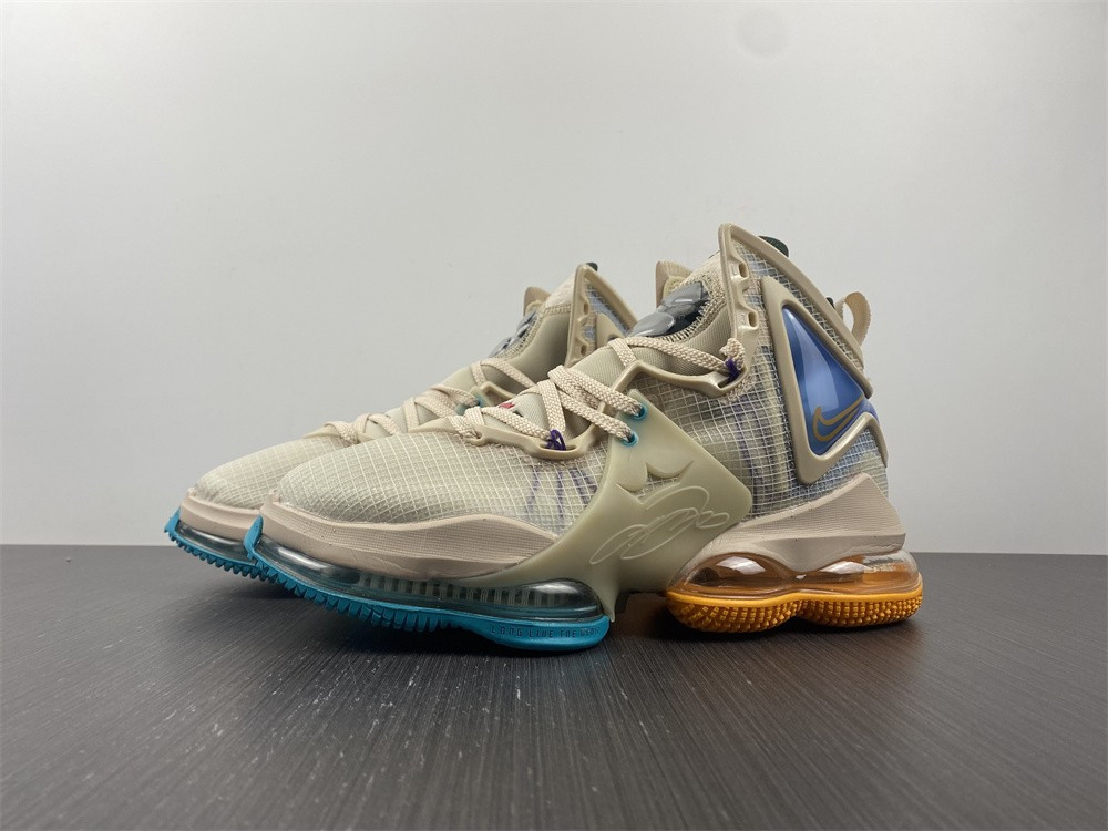 Nike LeBron 19 DC9341-200