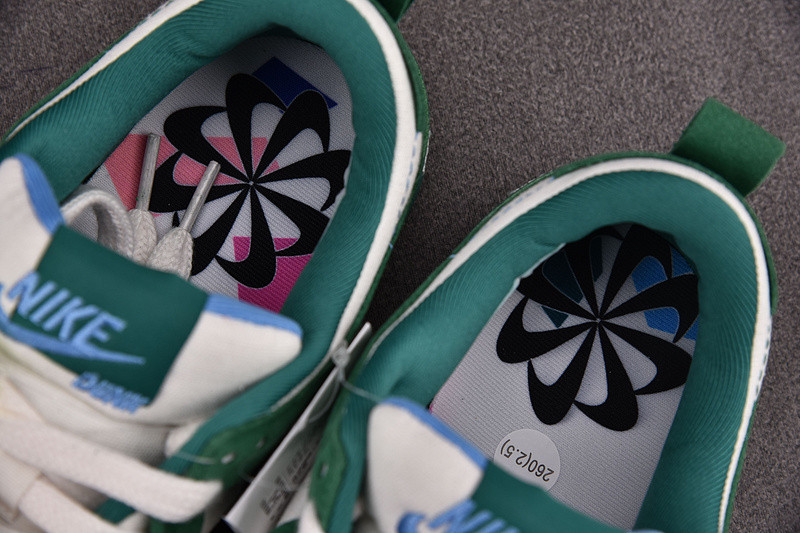 Nike Dunk Low Disrupt 2 “Malachite” DH4402-001