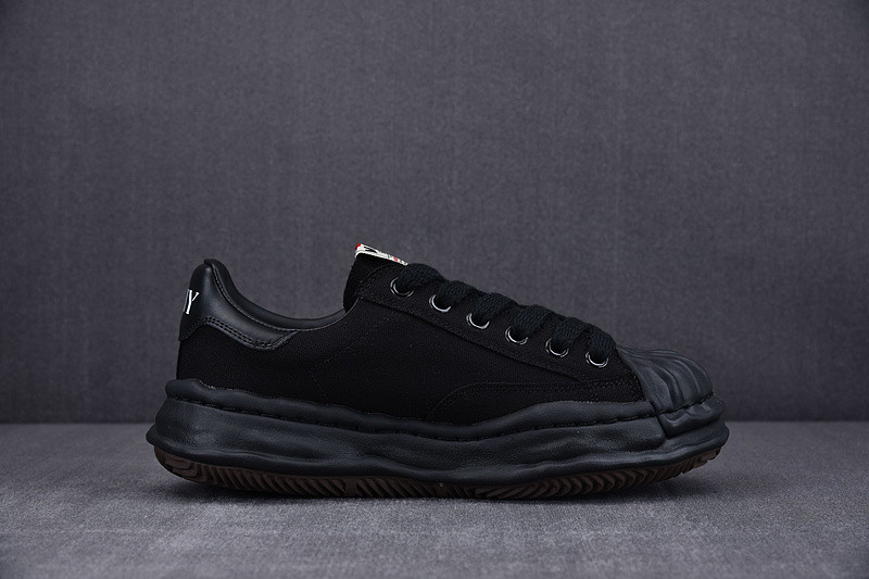 Ma*s*n mihara sneakers