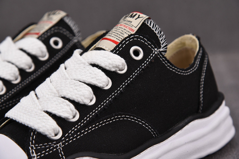 Ma*s*n mihara sneakers