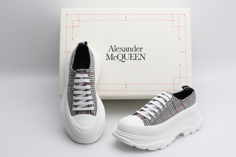 MQ Sneakers