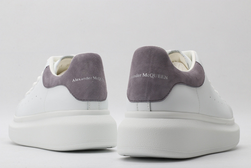 MQ Sneakers