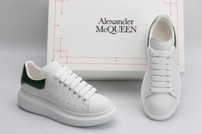 MQ Sneakers