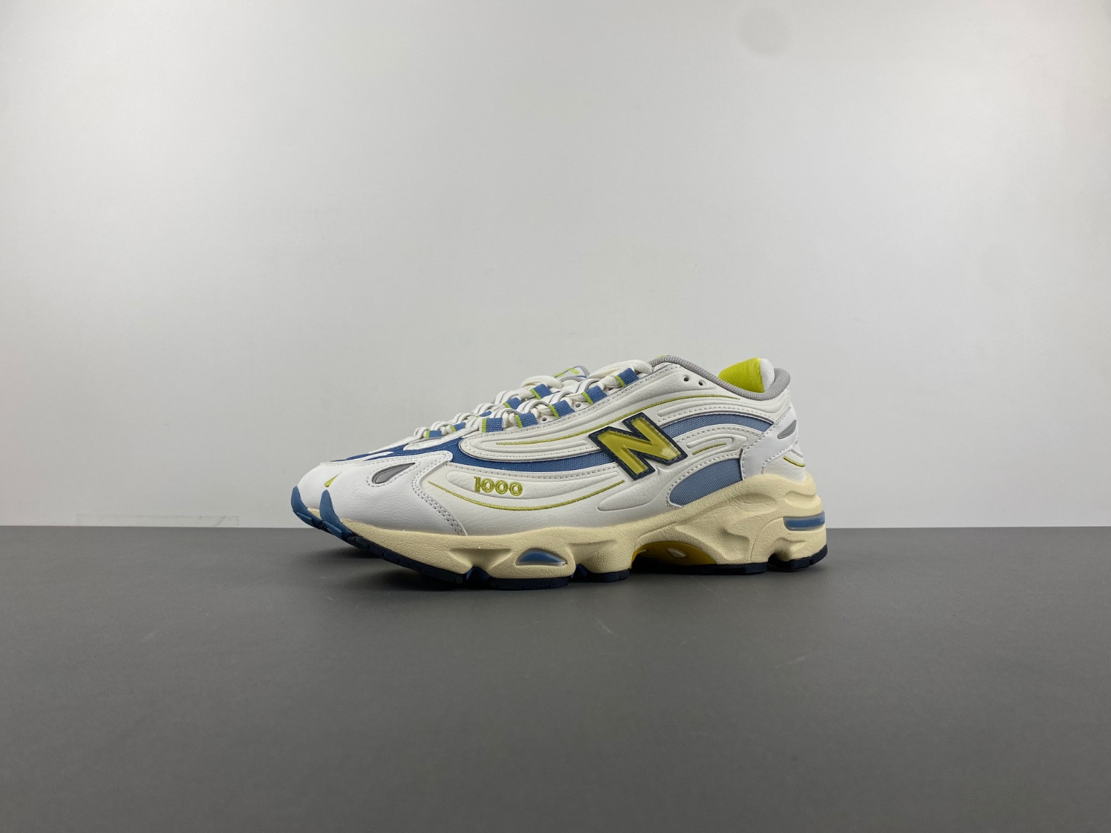 New New Balance M1000CA1