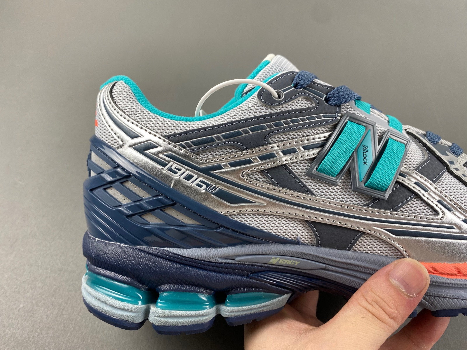 New New Balance M1906NK1