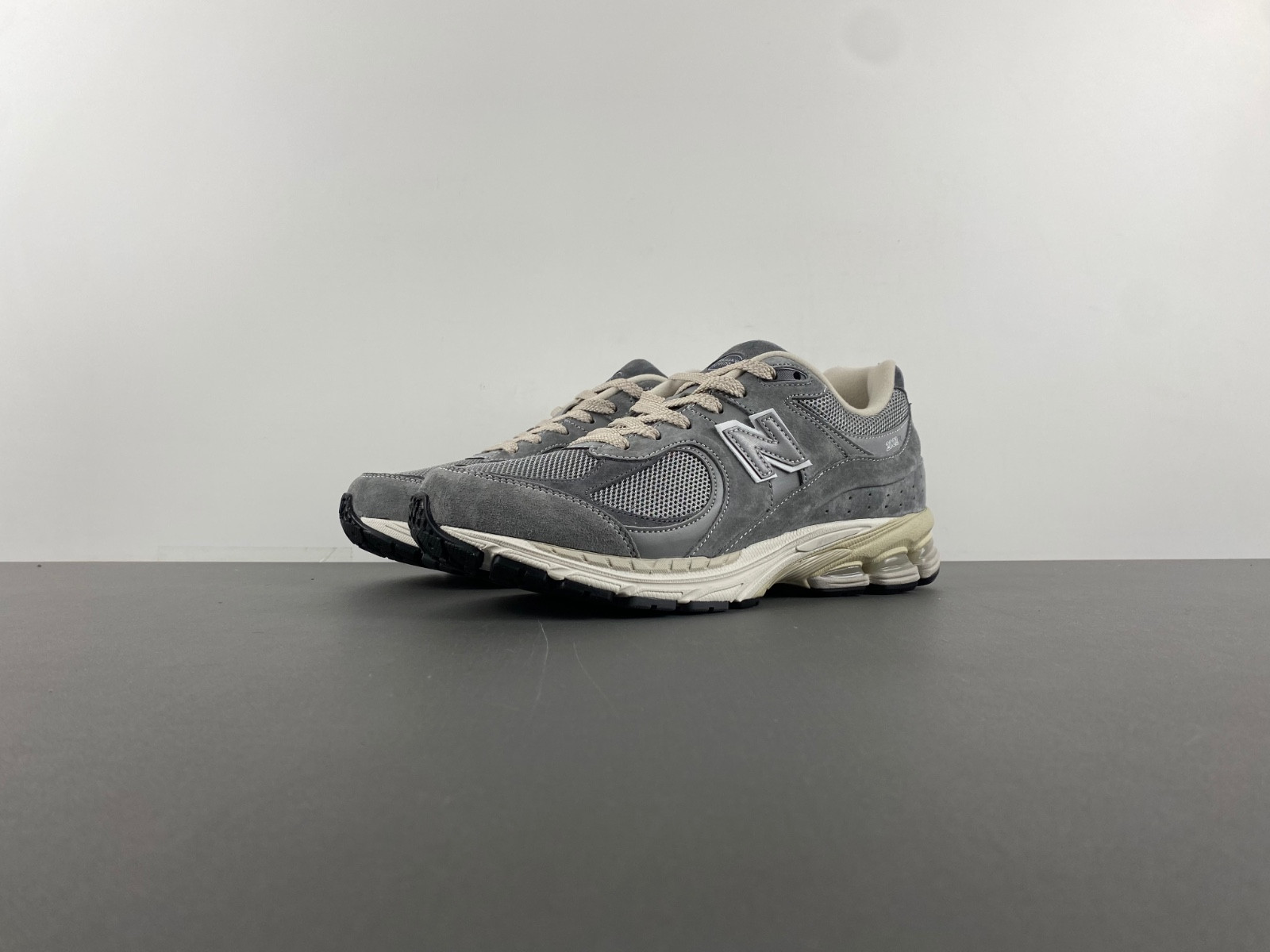 New Balance M2002RANM
