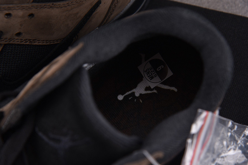 Travis Scott x Jordan Jumpman Jack TR“University Red” FZ8117-204