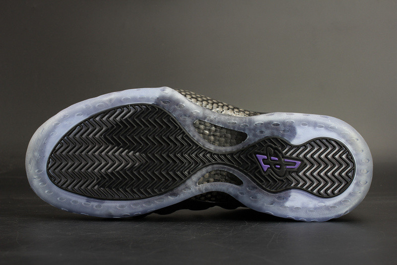 Nike Air Foamposite One “Eggplant”  Black/ varsity purple mens 314996-008