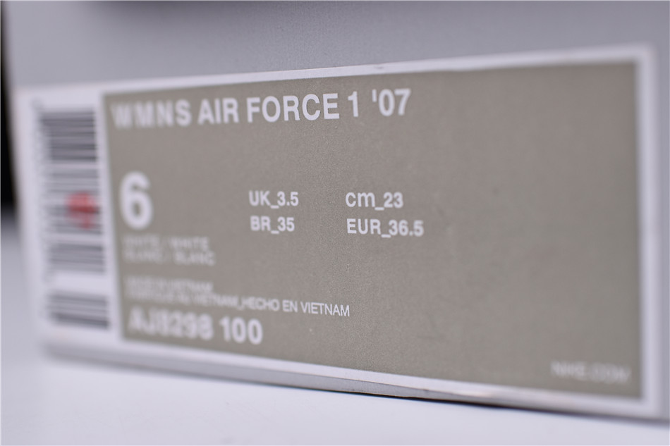 Nike Air Force 1 07 LNY QS Lunar New Year White  Flowers WOMENS  AJ8298-100