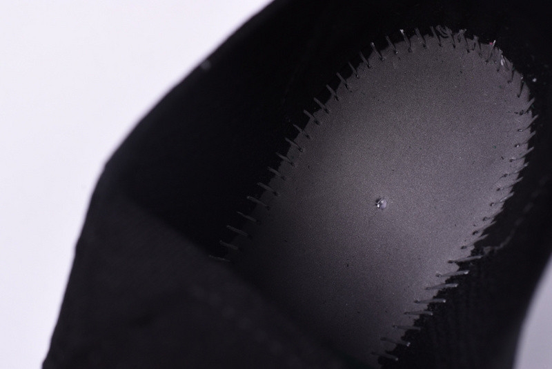 NIKE AIR MAX 270 FLYKNIT “BLACK/WHITE” AH6803-001