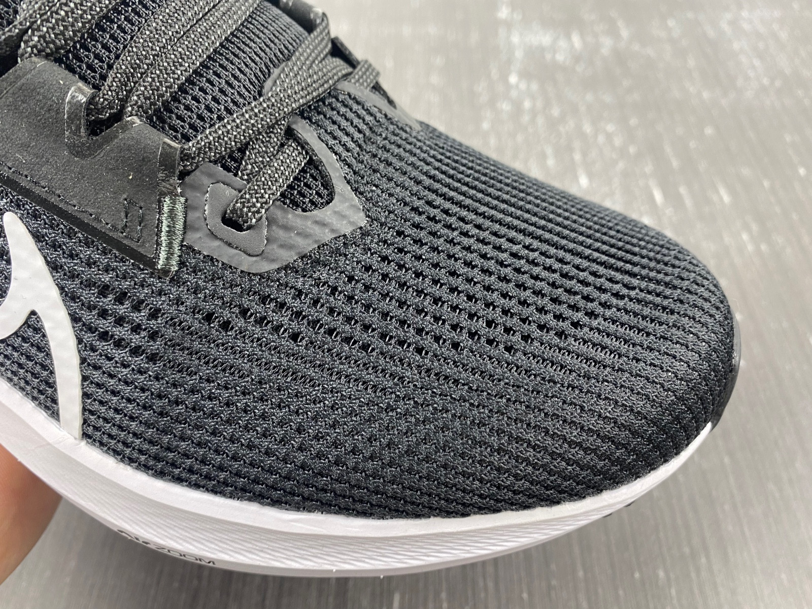 NIKE AIR ZOOM PEGASUS 40 DV7480-001