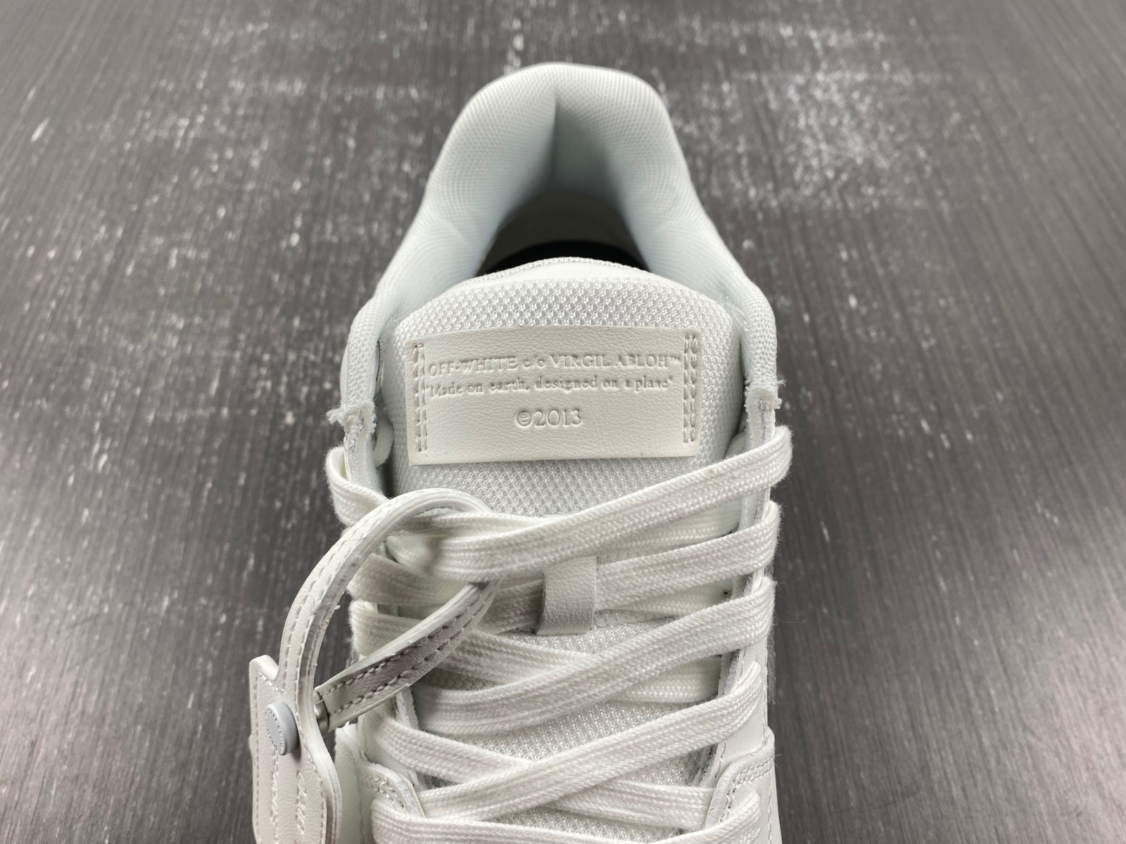 Off White GYM Sneaker