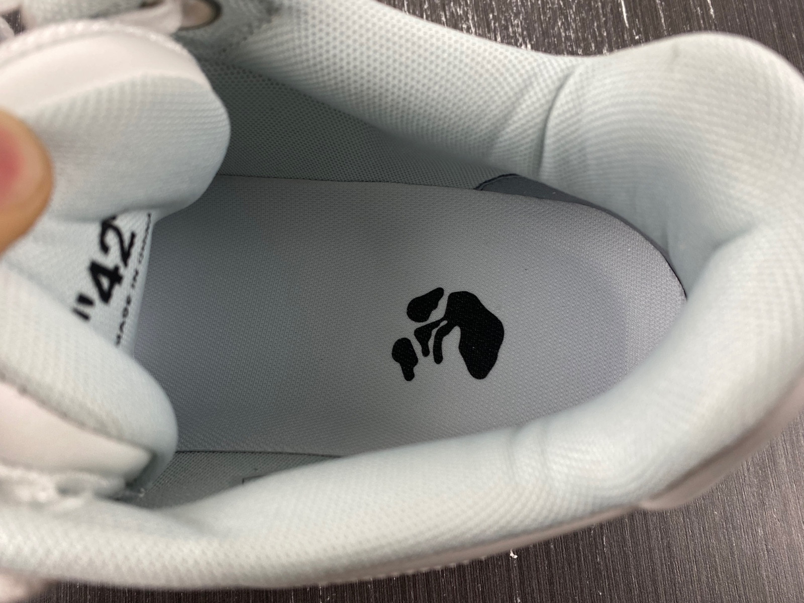 Off White GYM Sneaker