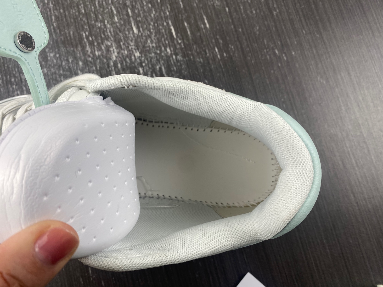 Off White GYM Sneaker