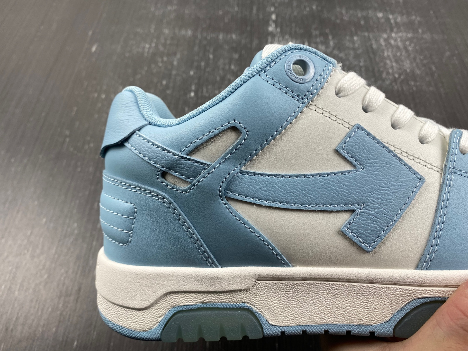 Off White GYM Sneaker