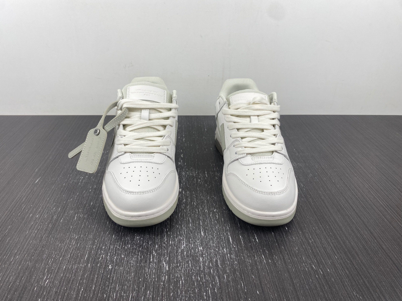 Off White GYM Sneaker