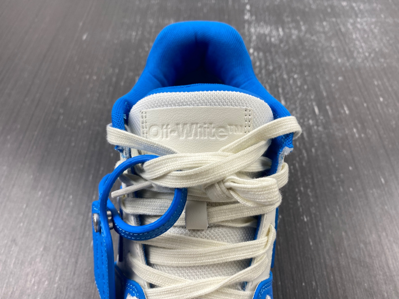 Off White GYM Sneaker