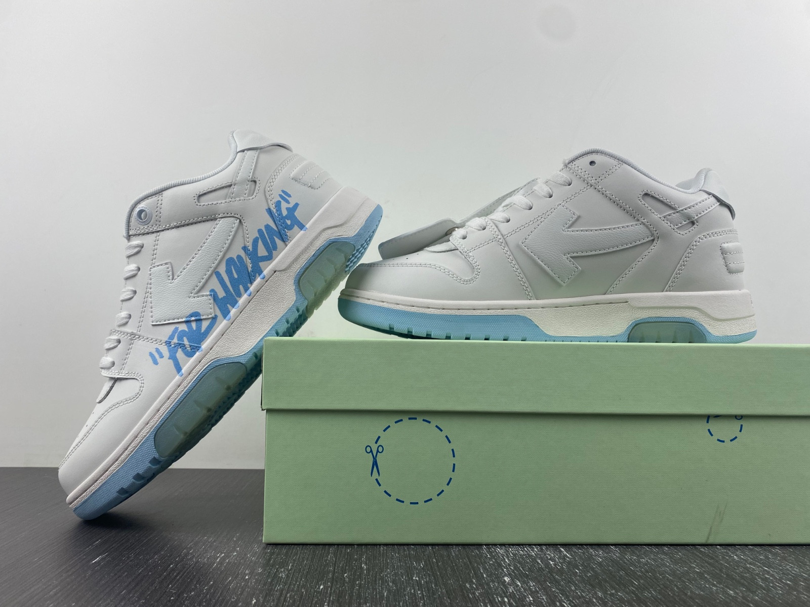 Off White GYM Sneaker