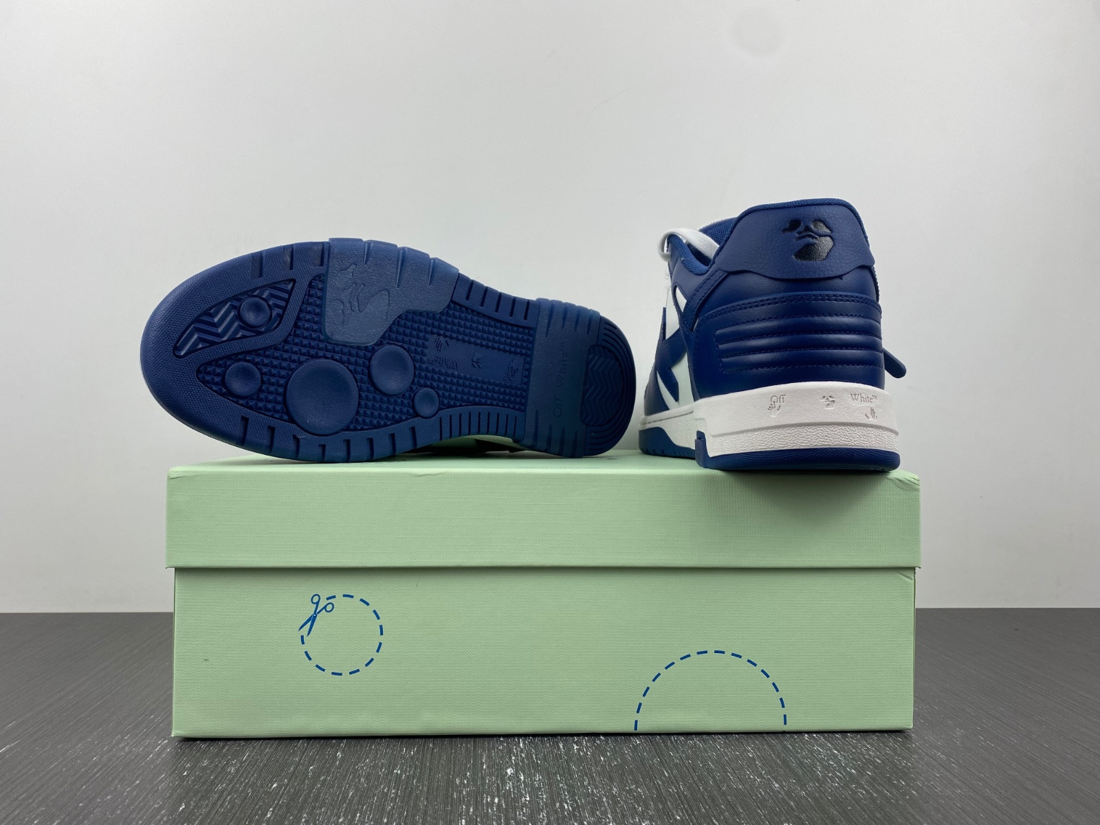 Off White GYM Sneaker