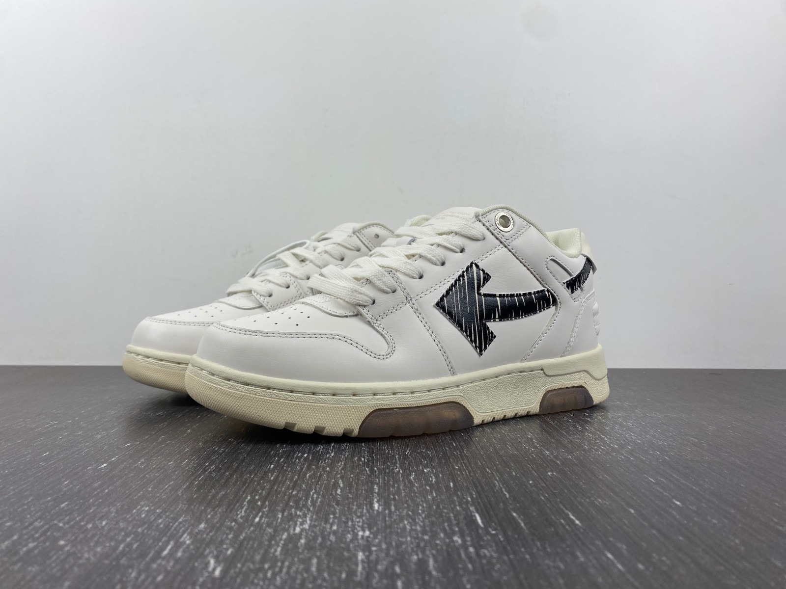 Off White GYM Sneaker