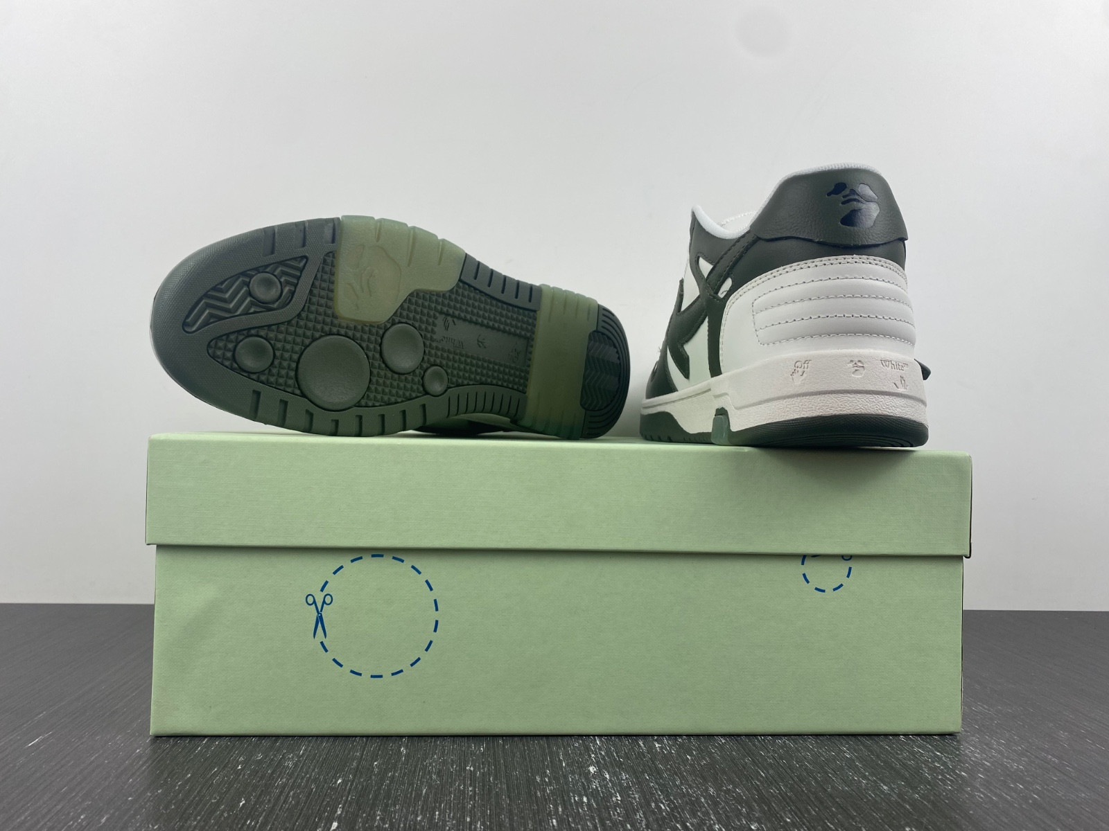 Off White GYM Sneaker