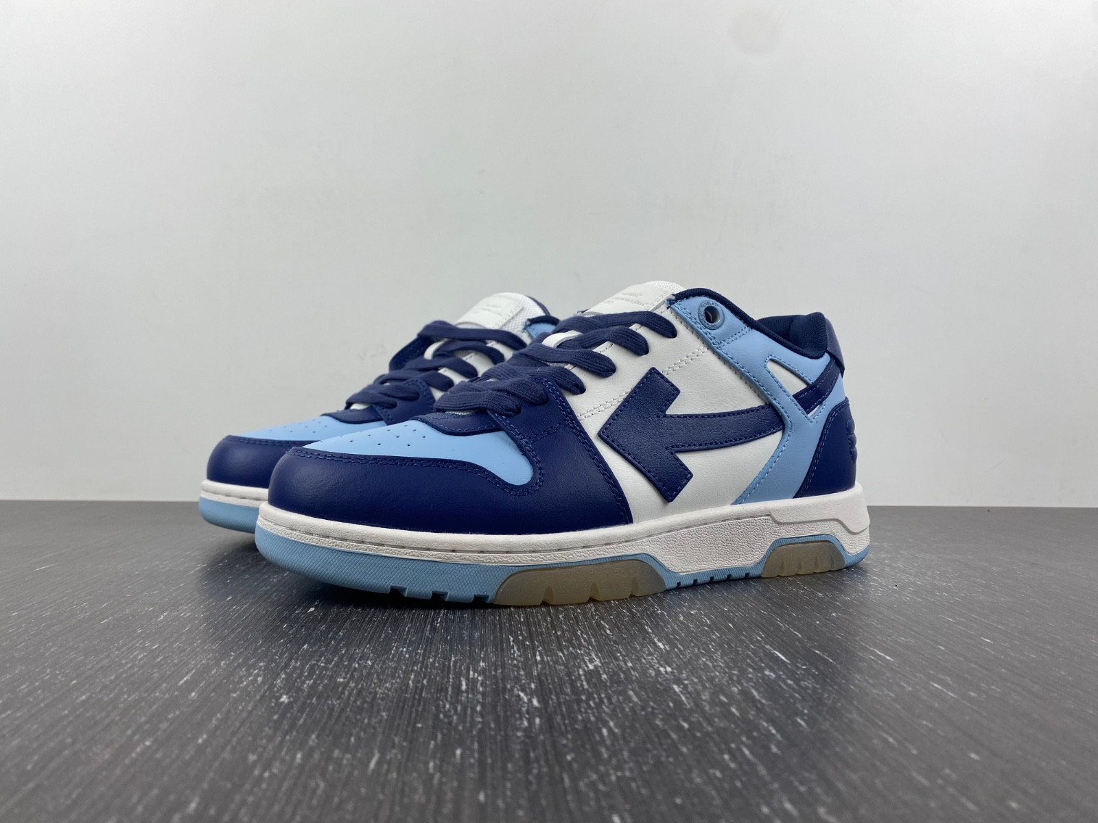 Off White GYM Sneaker