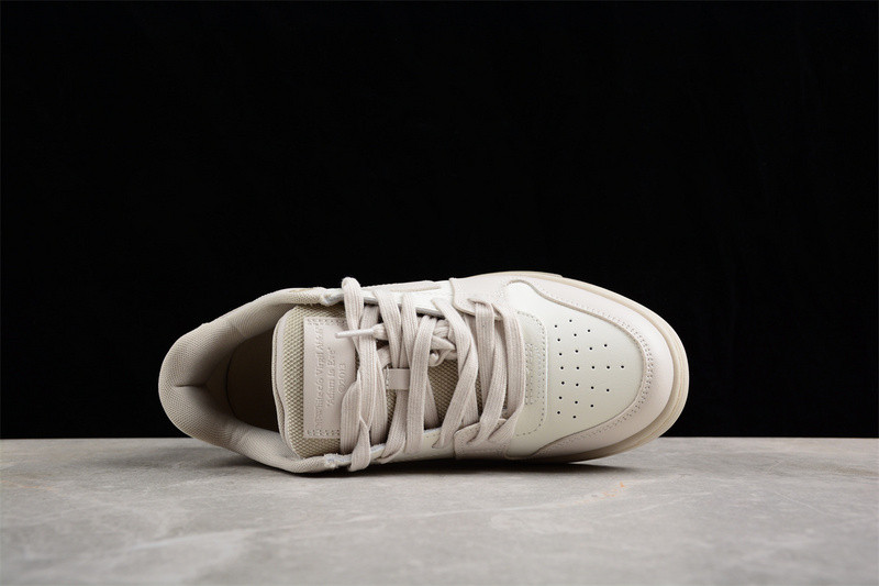 Off White GYM Sneaker