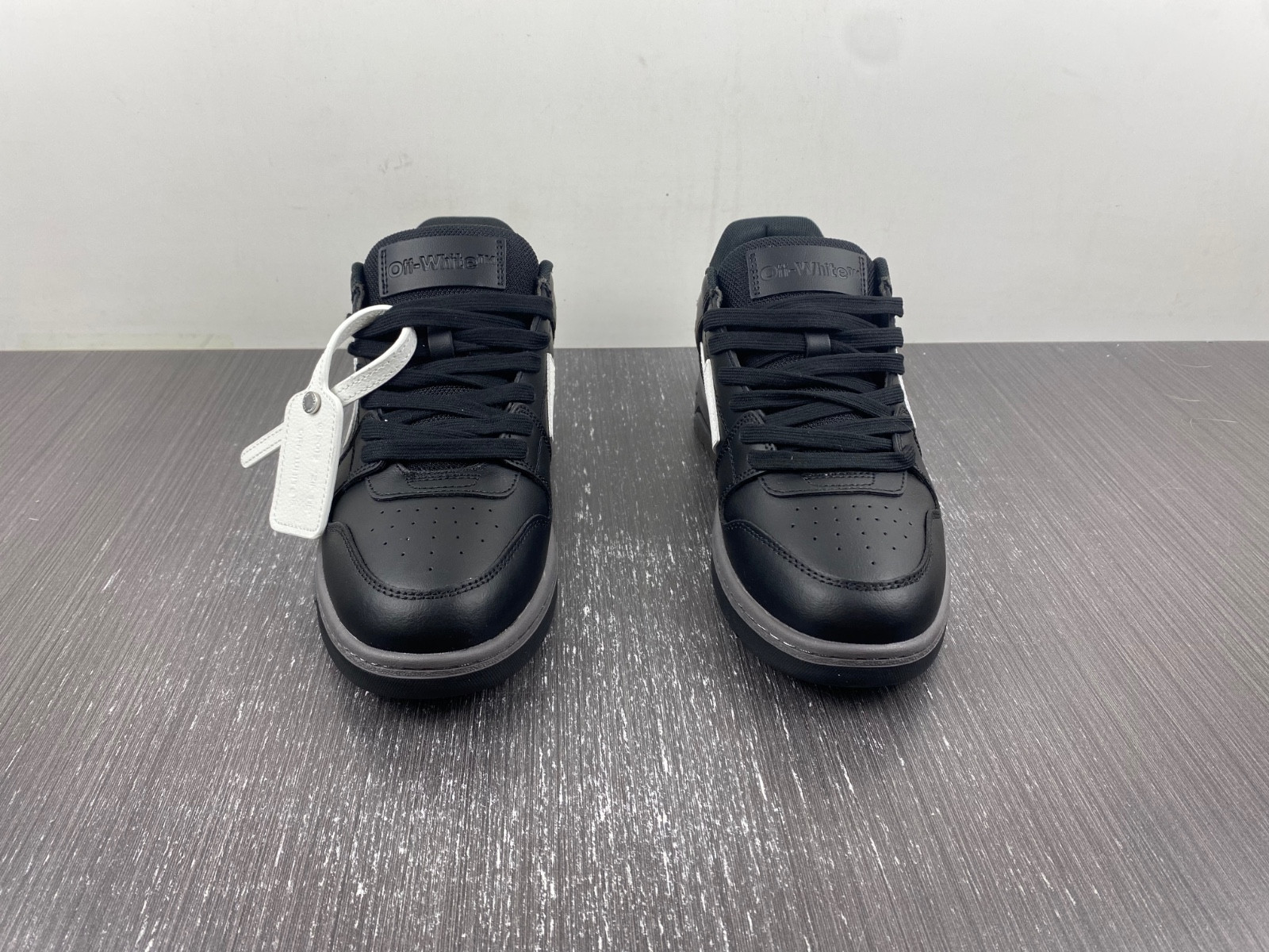 Off White GYM Sneaker