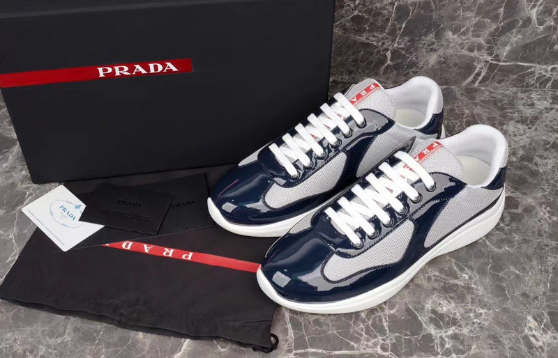 PA Low Sneakers