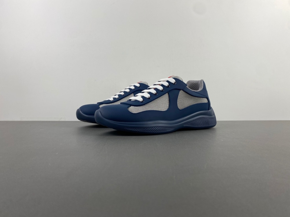 PA Low Sneakers