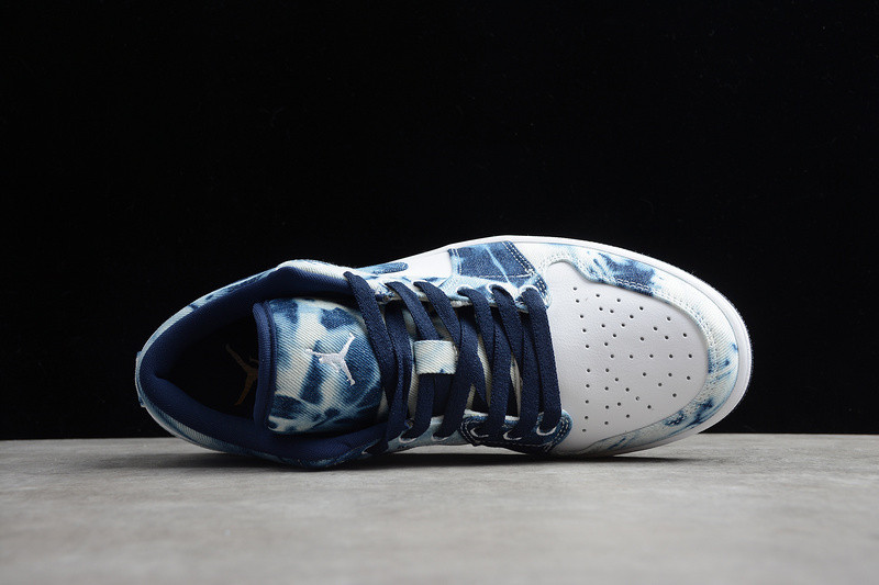 Air Jordan 1 Low Washed Denim CZ8455-100