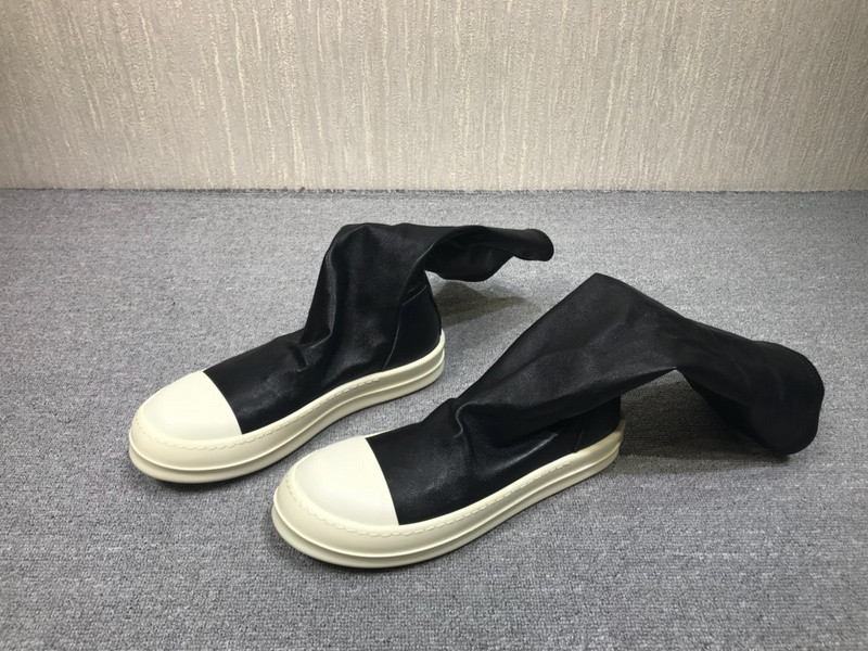 RO Sneakers Black Mid