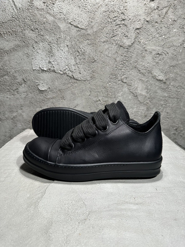 RO Sneakers Low