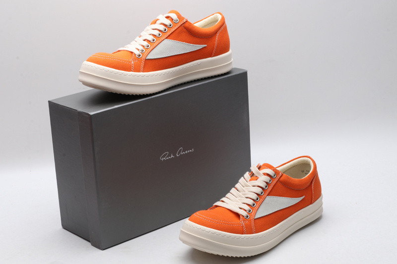 RO Low Sneakers
