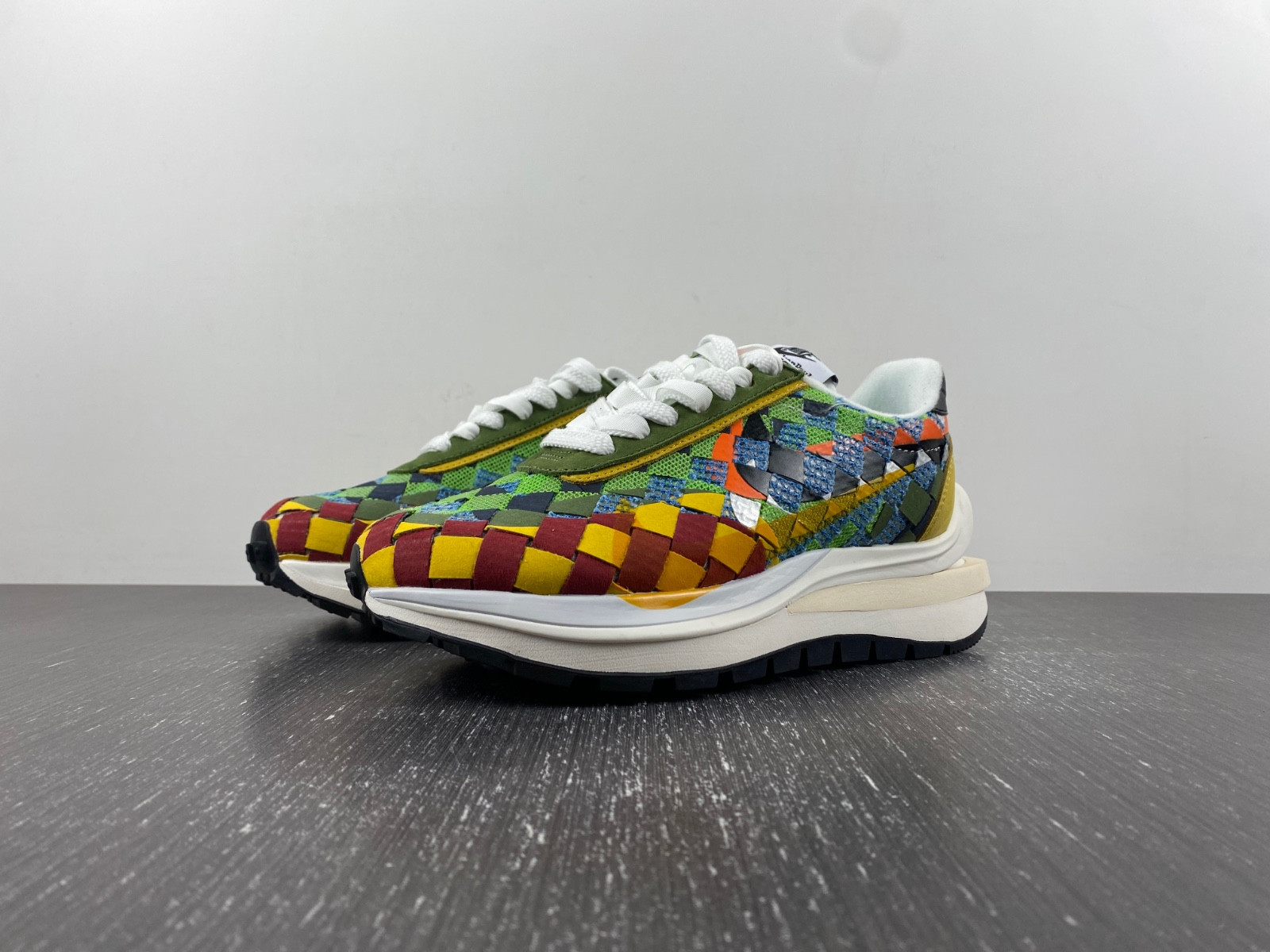 sacai x Nike Waffle Woven Green Gusto DR5209-300