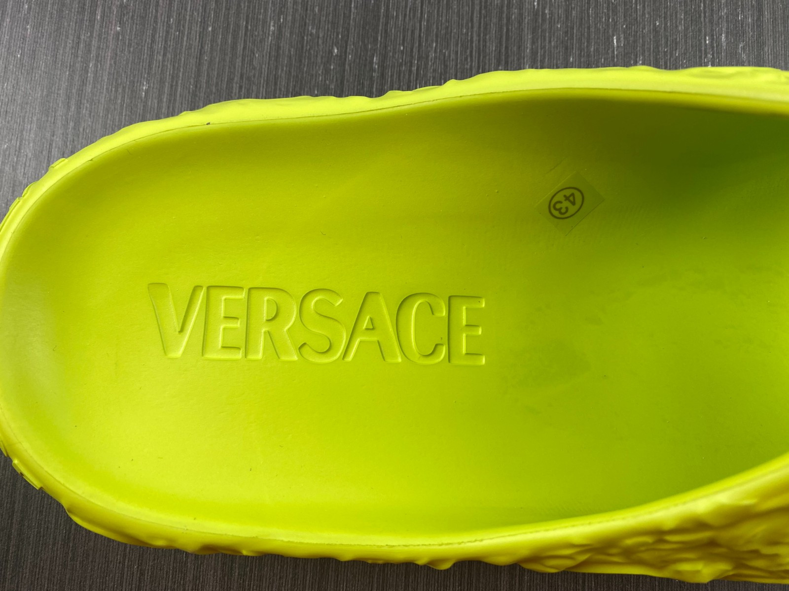 VERSACE slides