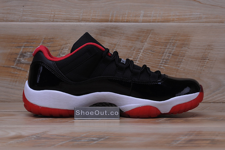 AIR JORDAN 11 RETRO LOW "BRED" BLACK/ RED mens 528895-012